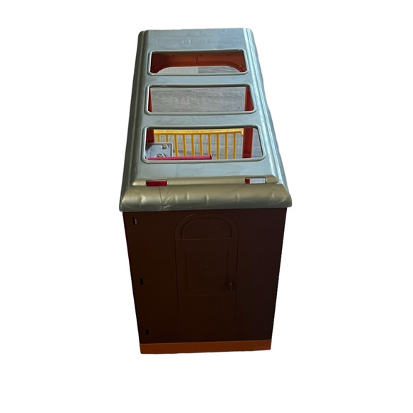 Spirit Untamed Lucky Train Home Playset no/Doll - Picture 2 of 5